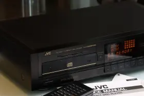 XL-Z555BK JVC Cd Player Remote