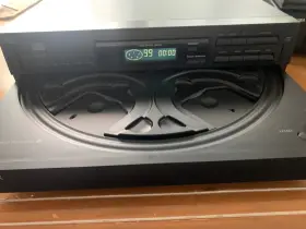AK730 MAGNAVOX Cd Player Remote Great